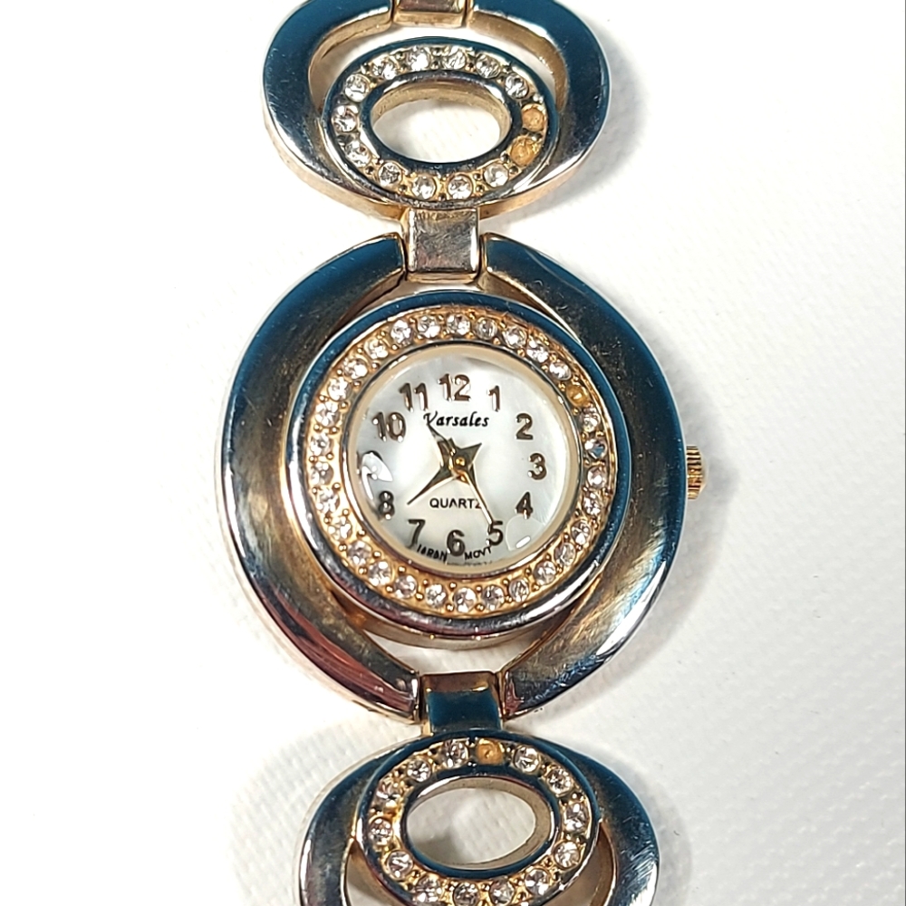 Varsales Womens Gold Silver Tone Crystal MOP Bracelet Wrist Watch, New Battery
